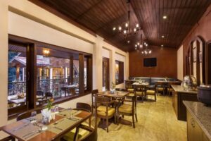 Gurney_House-Multi_Cuisine_Restaurant_svit8t