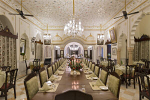 Dinning Table_processed_by_imagy