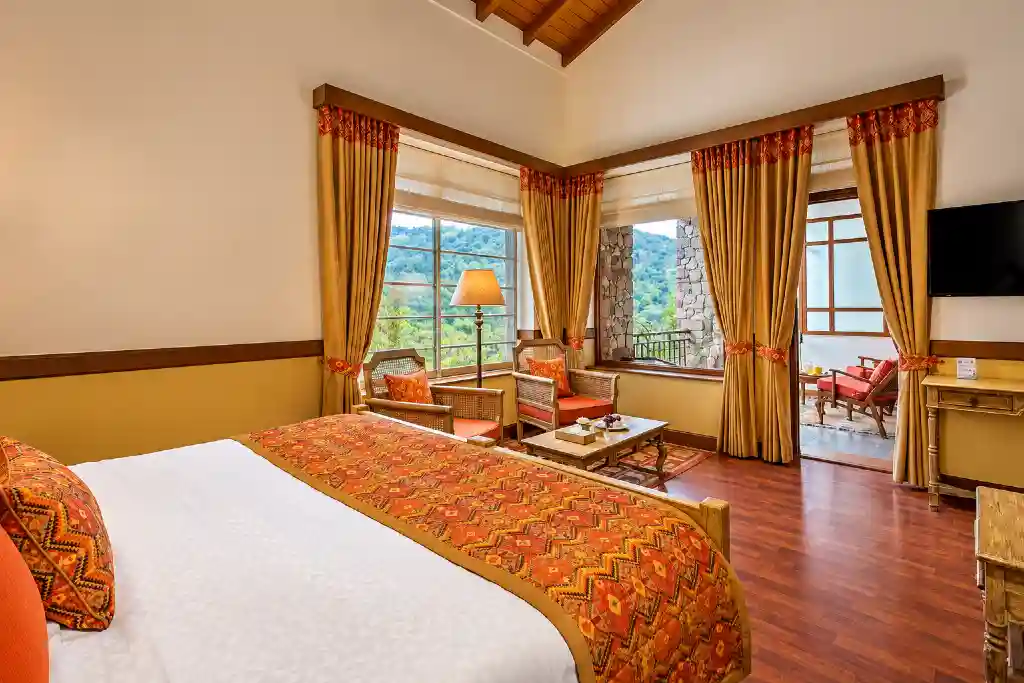 Superior Room (Partial Lakeview)
