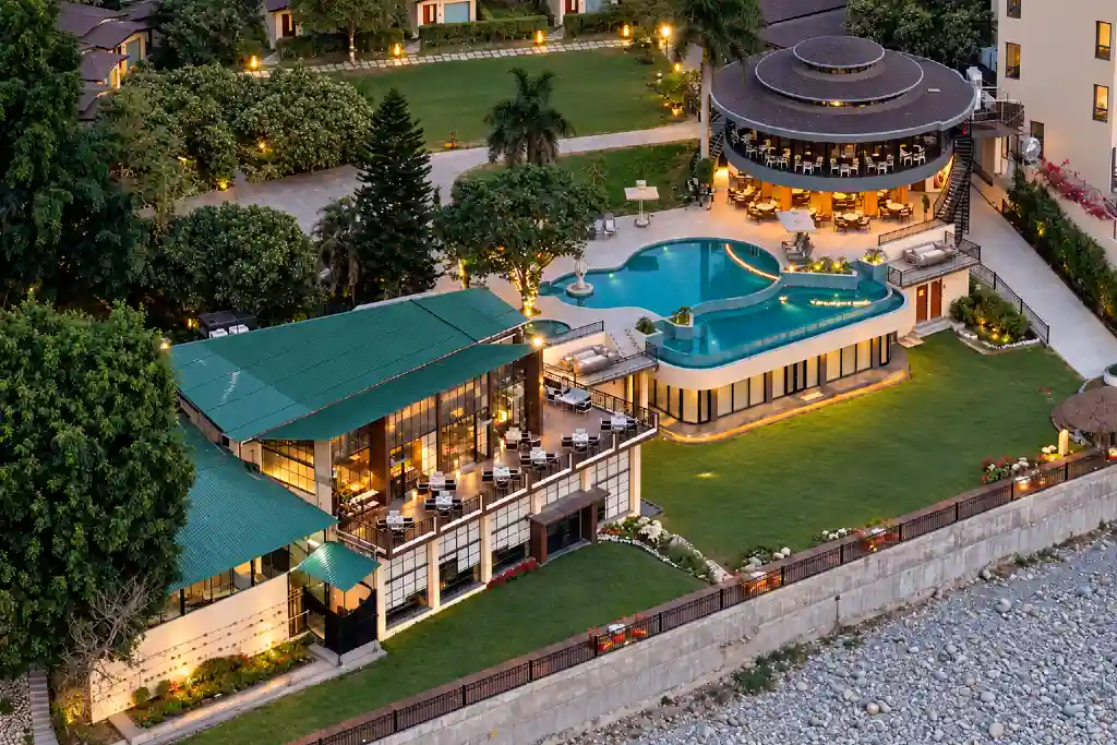 manu maharani resort