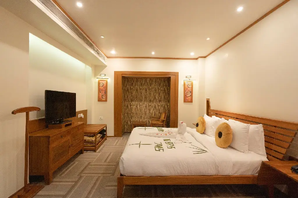 Executive Suite Cave