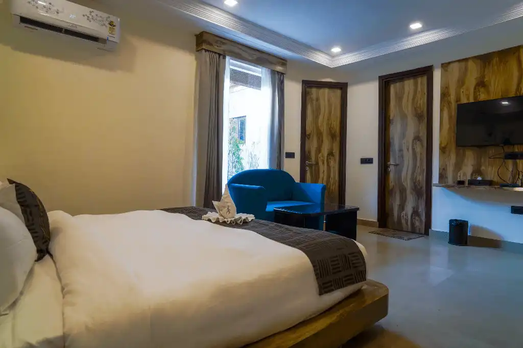 Breeze Room