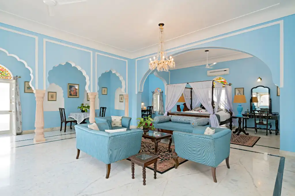 Super Deluxe Room