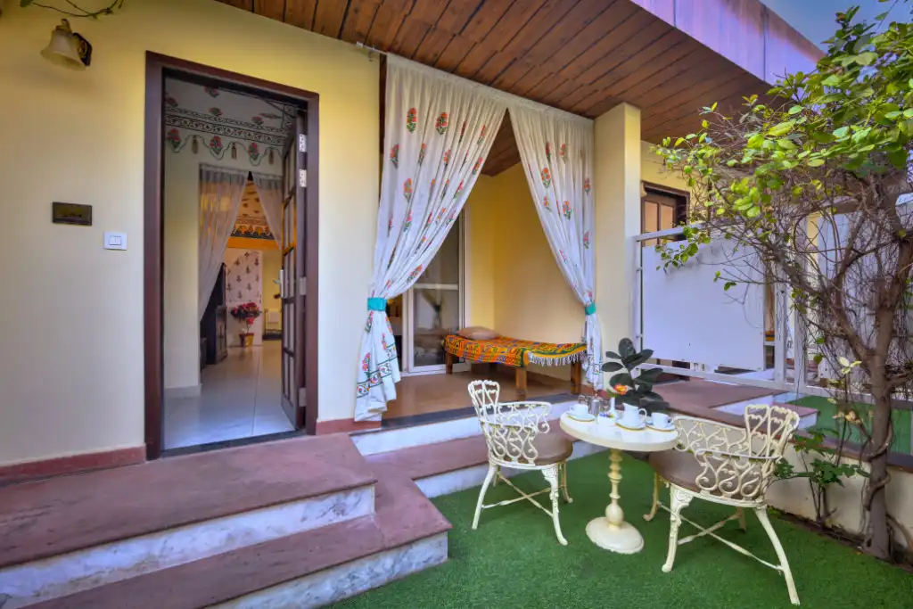 Royal Cottage