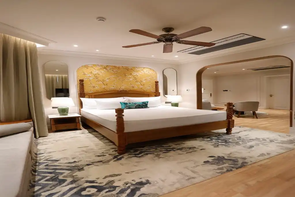 Turret Suite